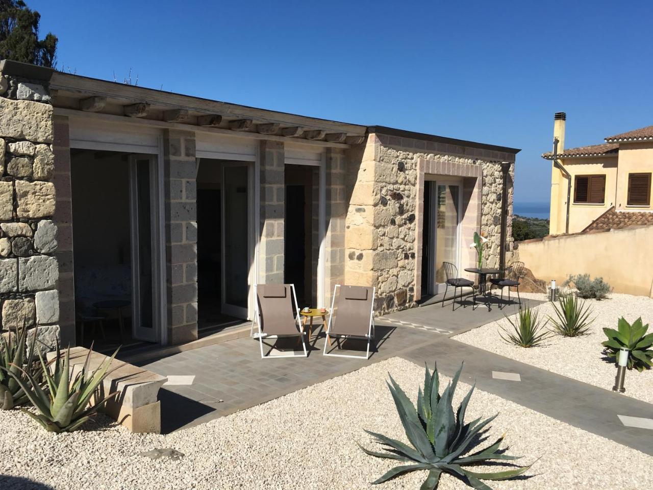 La Petite Maison Tresnuraghes Εξωτερικό φωτογραφία